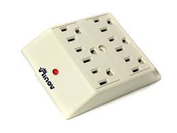 Protector de Voltaje 15A de 6 Tomas con Luz Eagle 1156