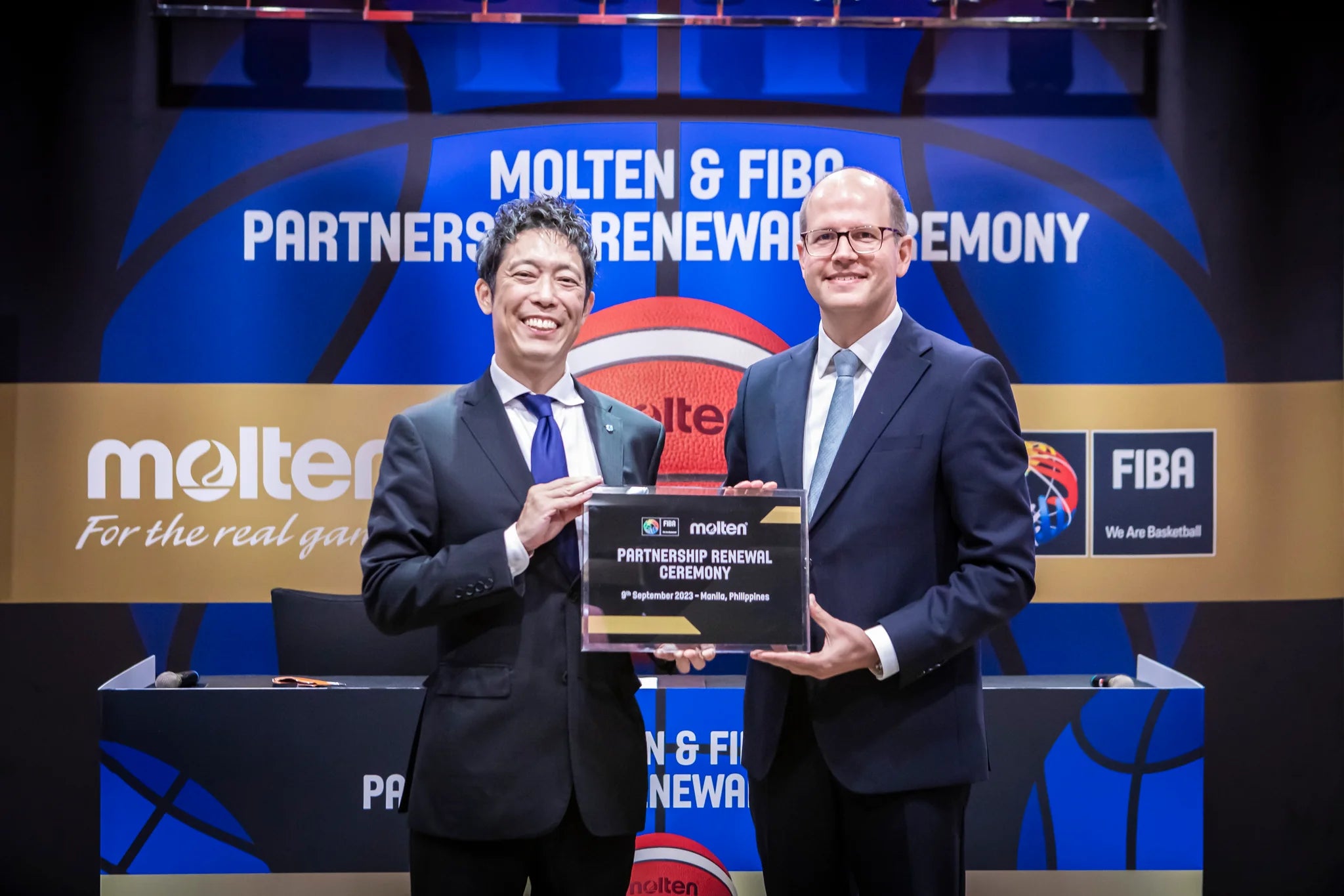 Molten y FIBA reafirman su asociación que data desde 1982 - Productos Superiores.